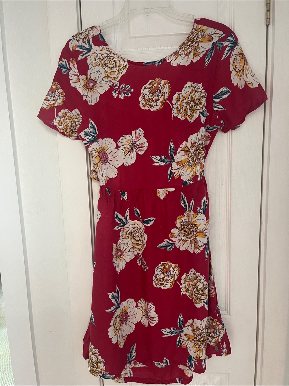 Roxy Red Floral Short Sleeve Mini Dress